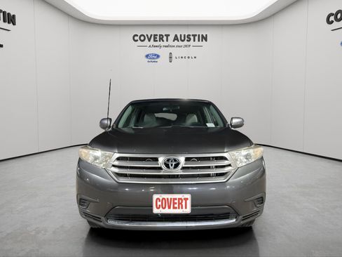 Used 2011 Toyota Highlander 2WD image 8