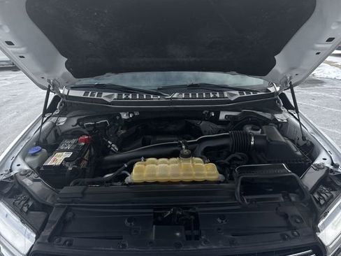 Used 2018 Ford F150 Lariat w/ Equipment Group 502A Luxury image 30