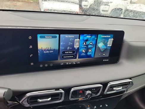 New 2027 Nissan Sentra SV w/ SV Convenience Package FWD image 25
