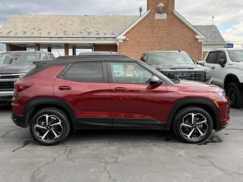 Used 2023 Chevrolet TrailBlazer RS w/ Convenience Package image 8