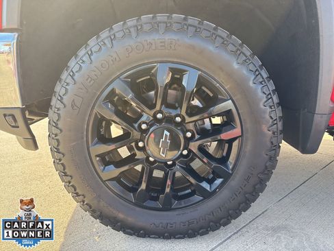 Used 2025 Chevrolet Silverado 2500 LT image 27