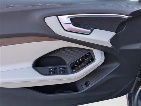 Used 2025 Audi A5 2.0T Premium image 14