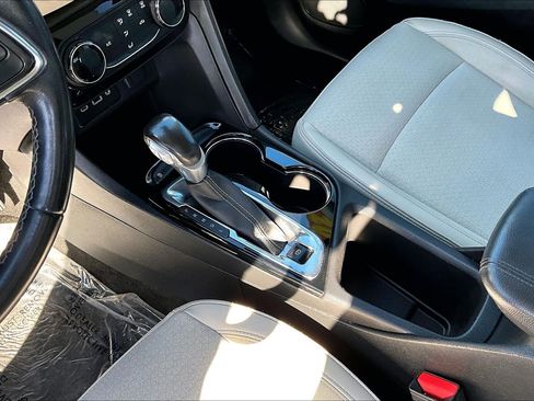 Used 2020 Buick Encore GX Preferred w/ Sport Touring Package image 13