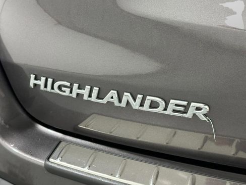 Used 2019 Toyota Highlander Plus image 9