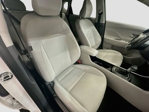 Used 2025 Hyundai Kona SEL AWD/4WD image 31