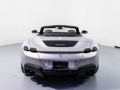 Certified 2025 Ferrari Roma Spider image 7