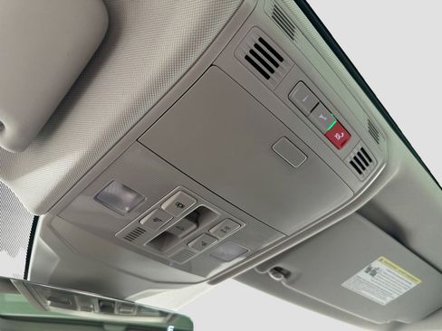 New 2025 Volkswagen Jetta SE image 14