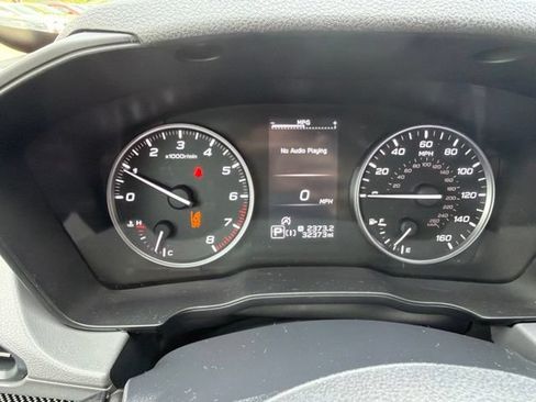 Used 2024 Subaru Crosstrek 2.0i Premium AWD/4WD image 14