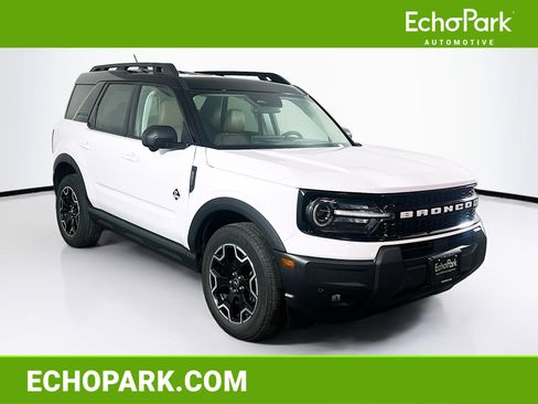 Used 2025 Ford Bronco Sport Outer Banks w/ Outer Banks Tech Package+ image 1