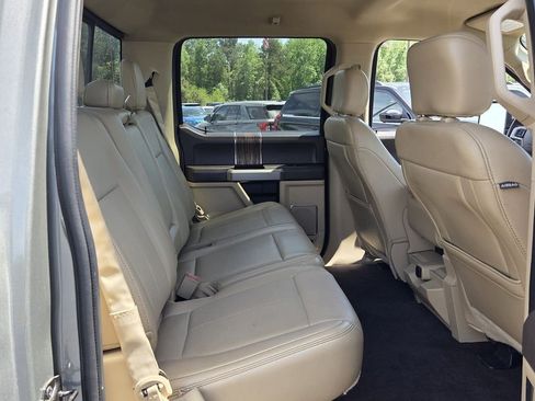 Used 2019 Ford F150 Lariat w/ Equipment Group 501A Mid AWD/4WD image 12