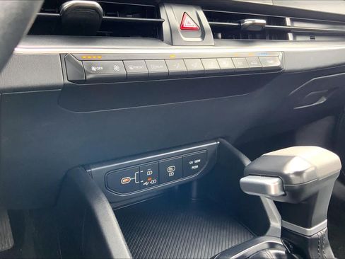Used 2025 Kia K4 FWD image 34