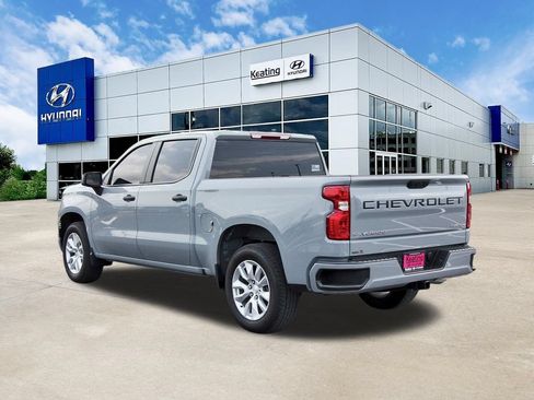 Used 2025 Chevrolet Silverado 1500 Custom w/ LPO, Dark Essentials Package RWD image 7