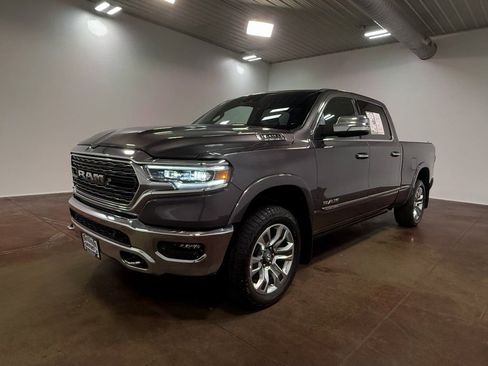 Used 2022 RAM 1500 Limited w/ Off-Road Group image 39