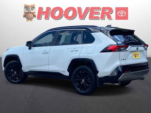 Used 2024 Toyota RAV4 XSE w/ Weather Package AWD/4WD image 8