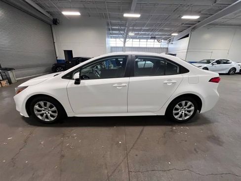 Used 2023 Toyota Corolla LE FWD image 6
