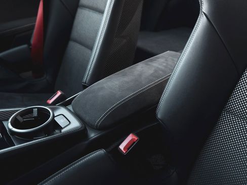 Used 2024 Porsche 911 GT3 RS w/ Weissach Package image 28