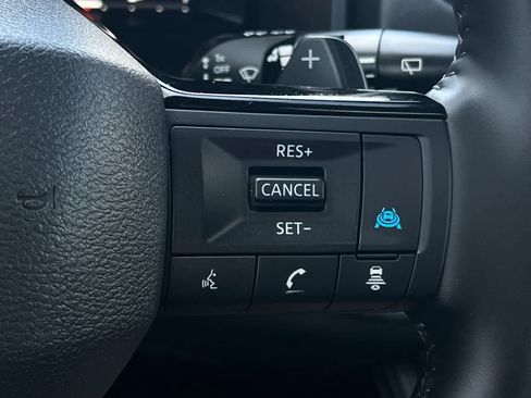 New 2026 Nissan Rogue Platinum image 31