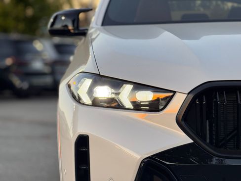 New 2026 BMW X6 M60i image 13