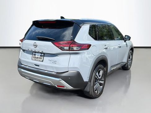 Used 2022 Nissan Rogue Platinum w/ Head-Up Display Package AWD/4WD image 7