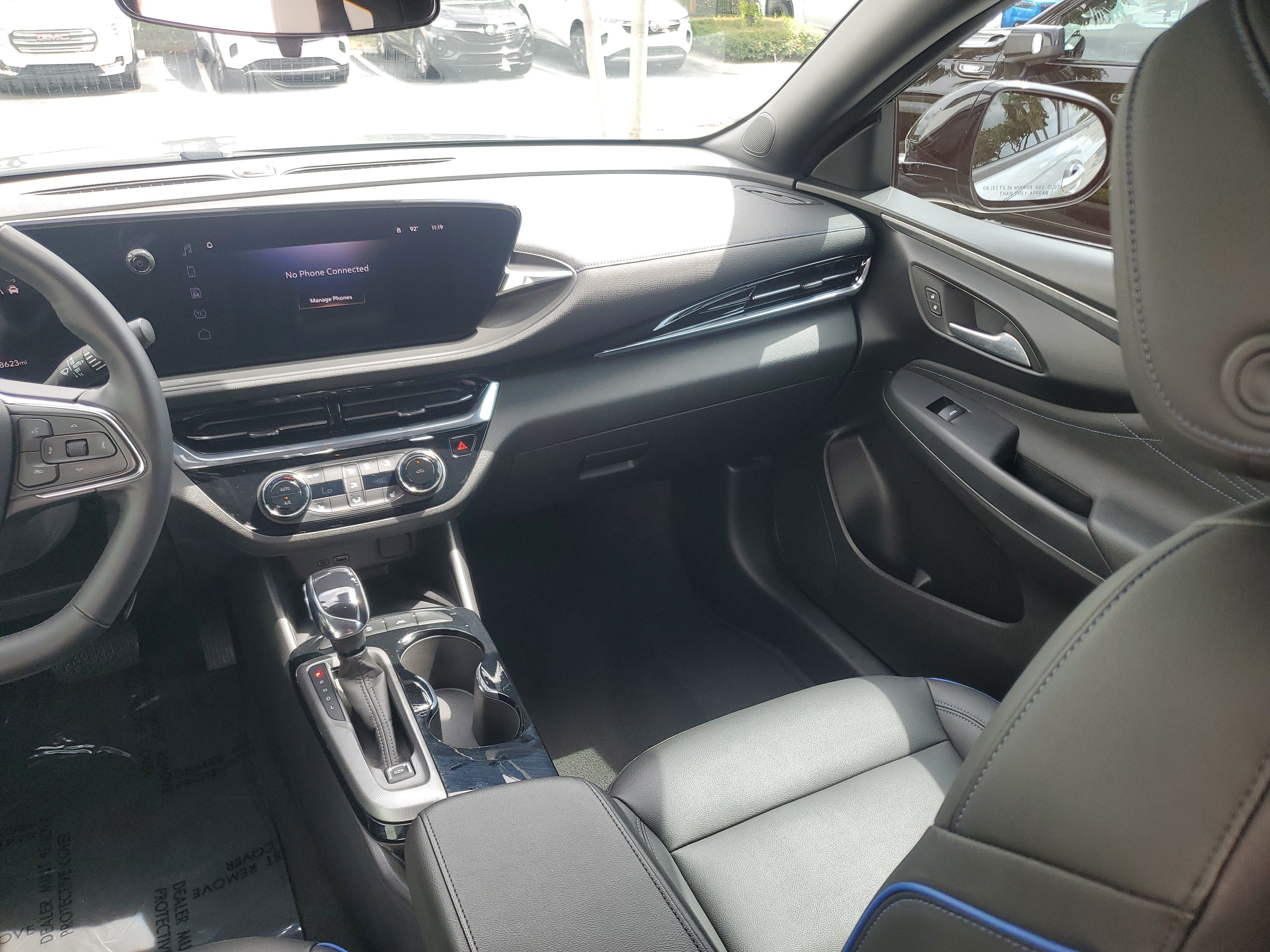 Used 2025 Buick Envista Sport Touring w/ Convenience I Package FWD image 16