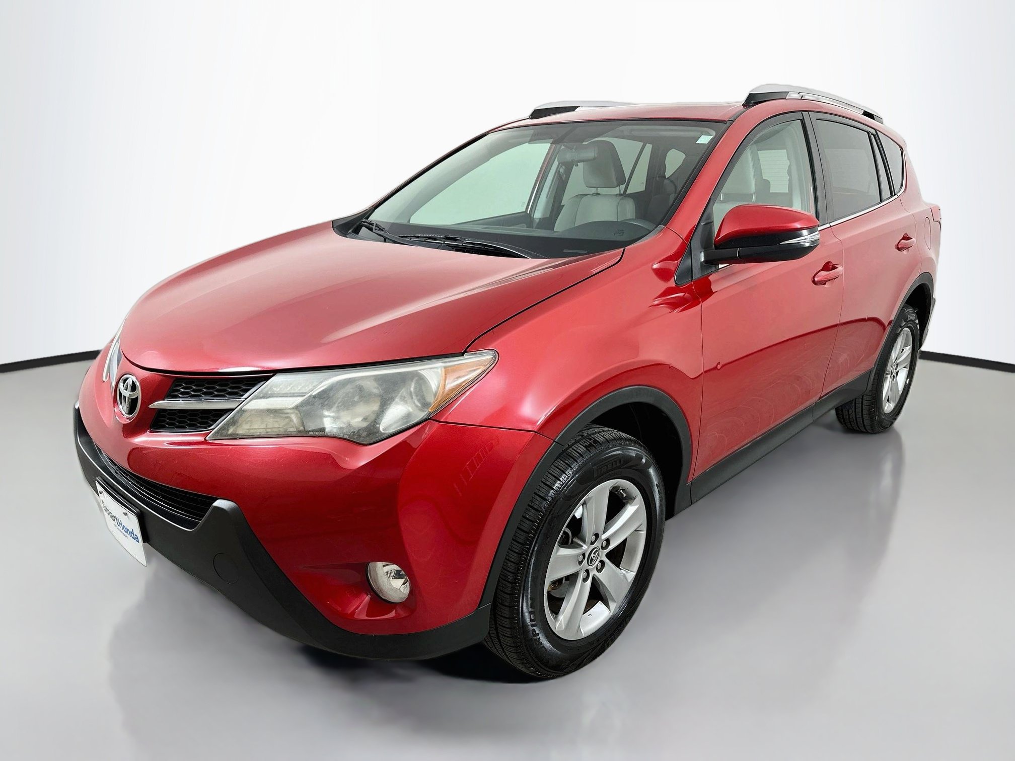 Used 2015 Toyota RAV4 XLE FWD image 3