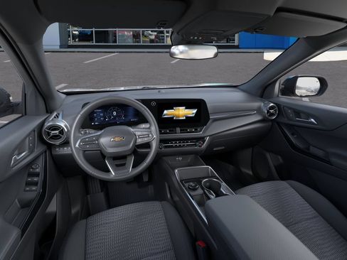 New 2027 Chevrolet Equinox LT FWD image 15