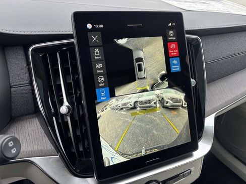 New 2026 Volvo XC90 B6 Ultra w/ Protection Package Premier image 21