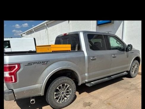Used 2020 Ford F150 XLT w/ Equipment Group 302A Luxury AWD/4WD image 9