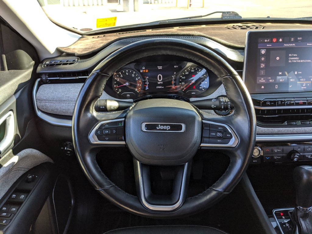 Used 2022 Jeep Compass Latitude AWD/4WD image 10
