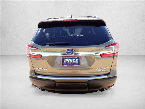 Used 2023 Subaru Ascent Touring AWD/4WD image 3