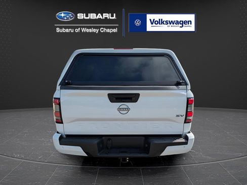 Used 2024 Nissan Frontier SV w/ SV Convenience Package RWD image 6
