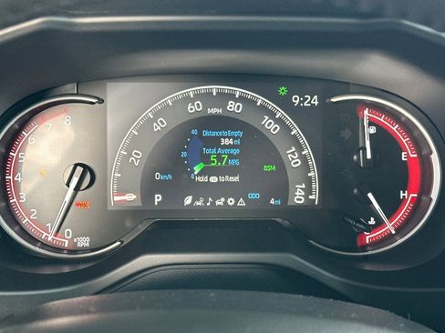 New 2025 Toyota RAV4 XLE image 30