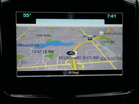 Used 2019 Chevrolet Traverse Premier AWD/4WD image 18