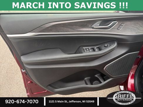 New 2026 Jeep Grand Cherokee Limited image 19