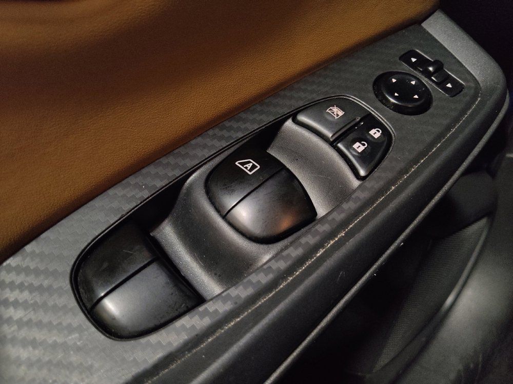 Used 2023 Nissan Sentra SV w/ SV Premium Package FWD image 27