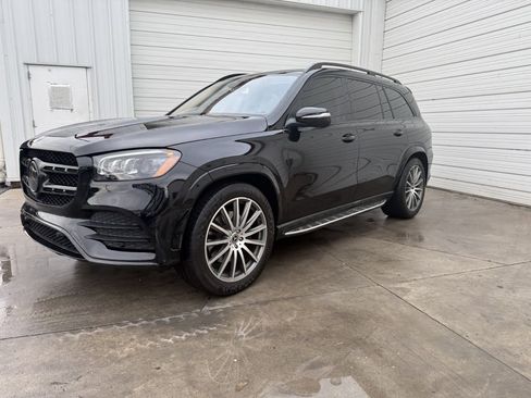 Used 2020 Mercedes-Benz GLS 580 4MATIC image 3