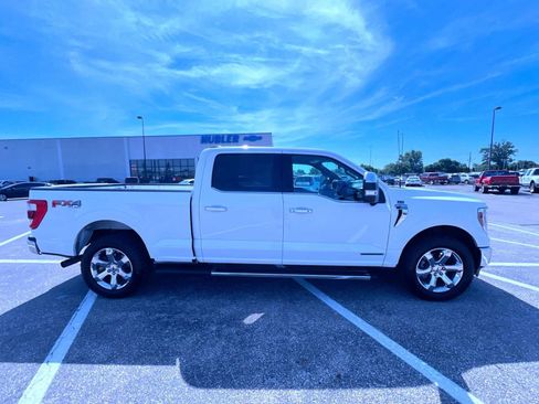 Used 2021 Ford F150 Lariat w/ Equipment Group 502A High AWD/4WD image 9
