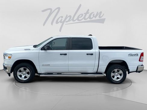Used 2024 RAM 1500 Big Horn AWD/4WD image 2