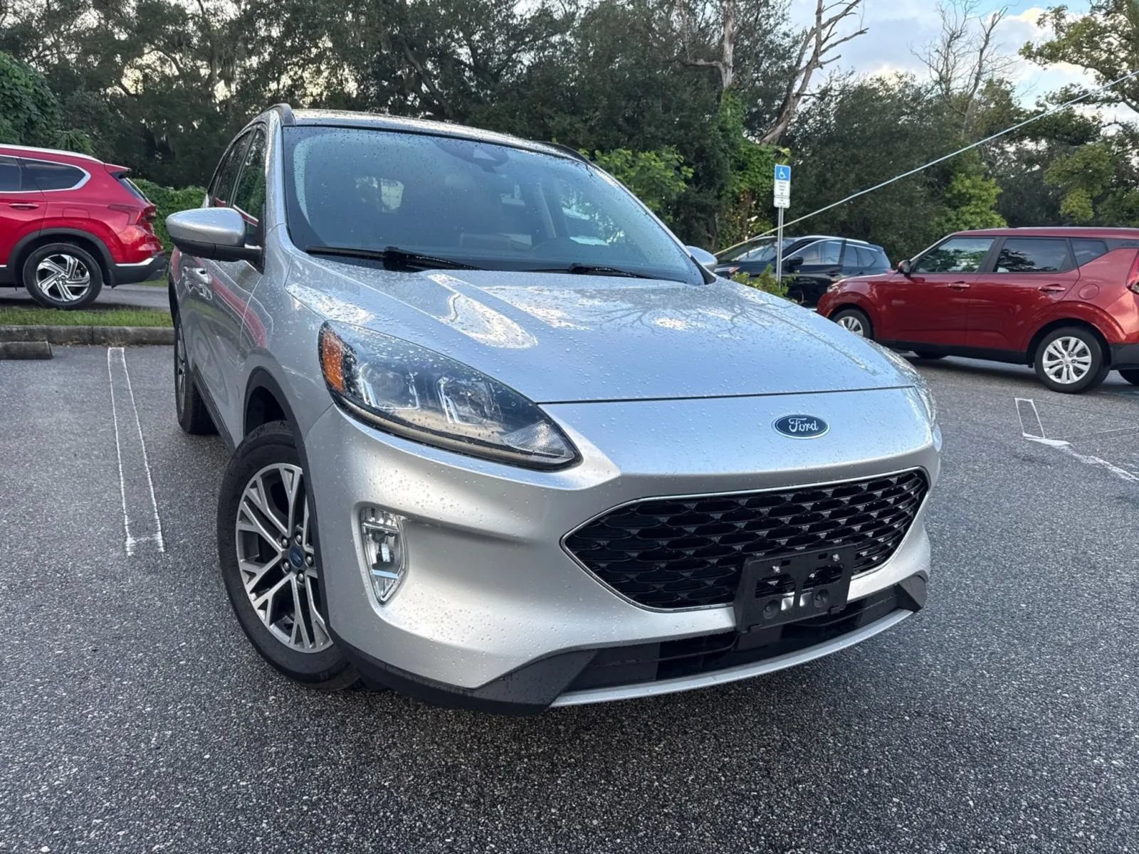 Used 2020 Ford Escape SEL AWD/4WD image 5