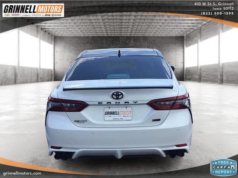 Used 2024 Toyota Camry FWD image 5