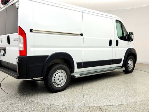 Used 2025 RAM ProMaster 2500 w/ U-Haul Equipment Group FWD image 5