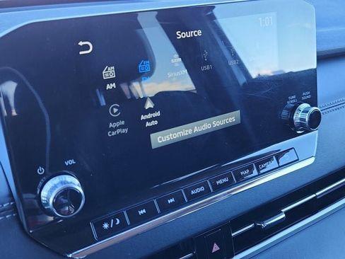 Used 2024 Mitsubishi Outlander SE image 18