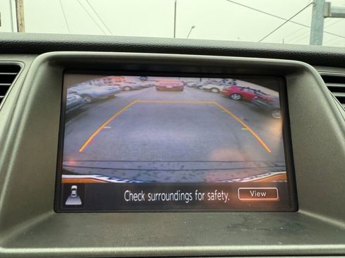 Used 2014 Nissan Murano SL w/ Navigation Package image 15