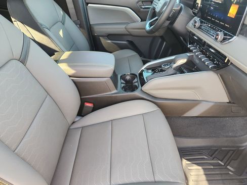 New 2026 Chevrolet Colorado ZR2 w/ Technology Package image 10