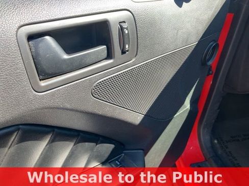 Used 2012 Ford Mustang Coupe image 11