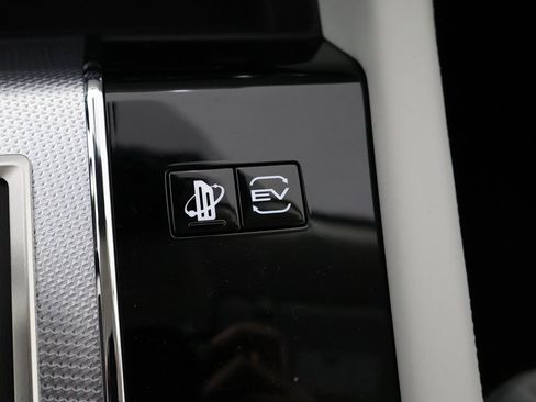 New 2025 Mitsubishi Outlander SEL image 60