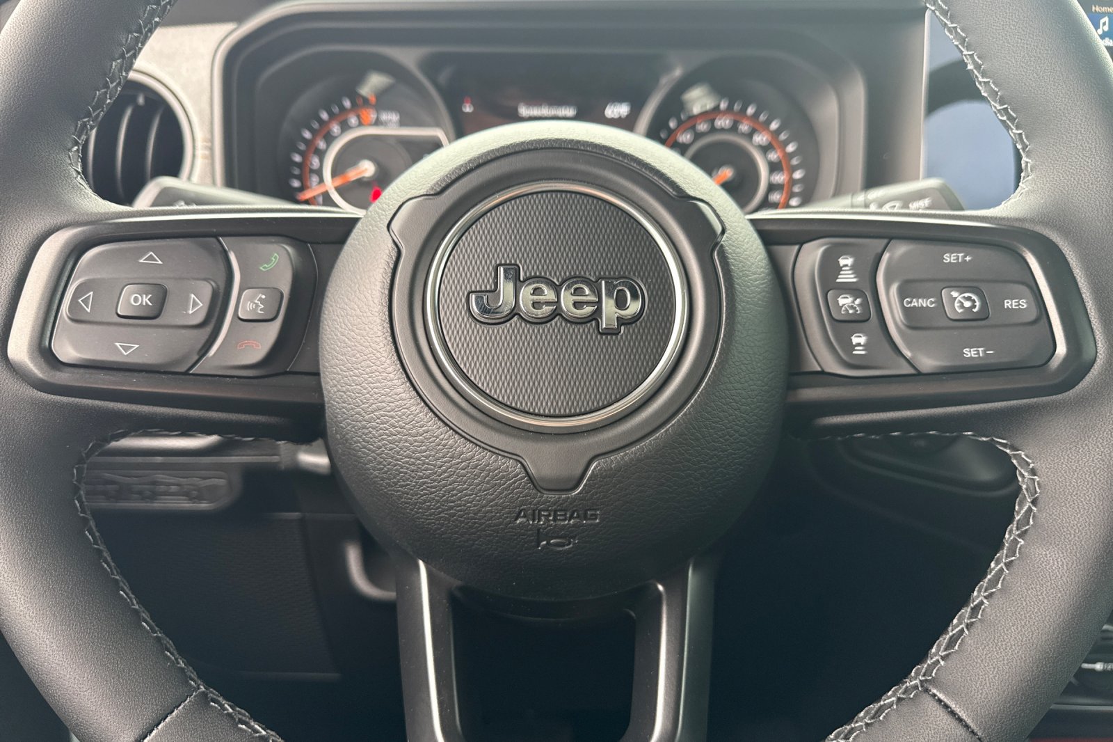 New 2026 Jeep Gladiator Sport AWD/4WD image 21