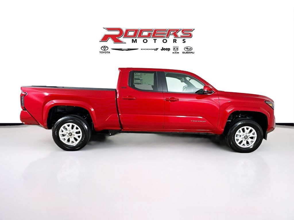 Used 2026 Toyota Tacoma SR5 AWD/4WD image 13