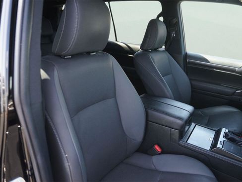 Used 2022 Lexus GX 460 w/ Black Line Special Edition AWD/4WD image 20