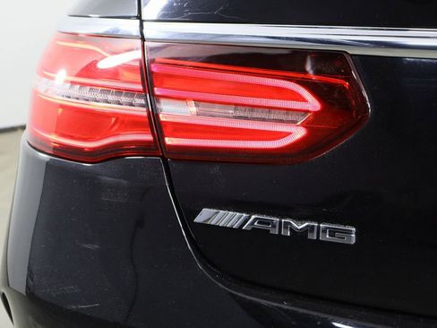 Used 2019 Mercedes-Benz GLE 63 AMG S image 40